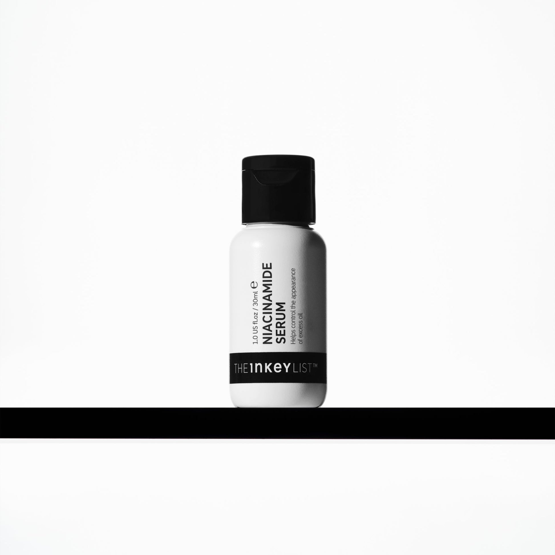 10-niacinamide-serum-q8 DTC-Top15_Amends_NiacinamideHero.jpg